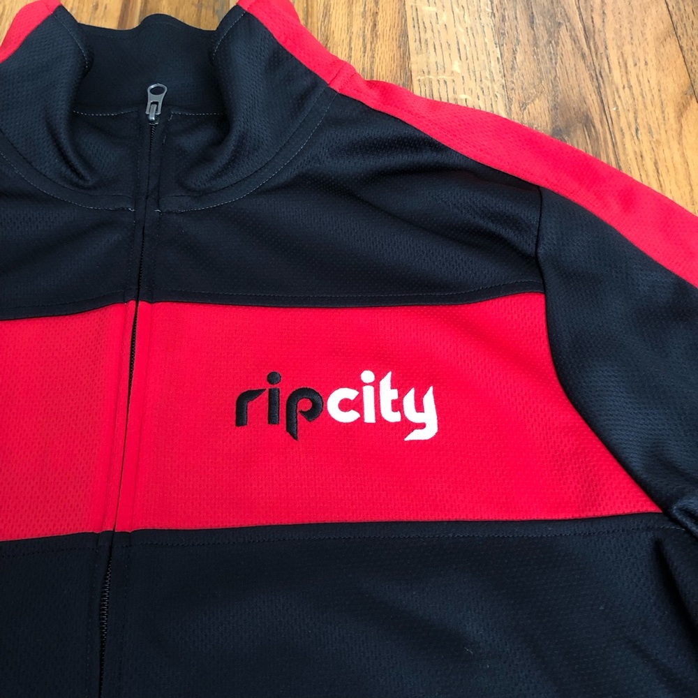 NWT Portland Trail Blazers zip up long sleeve track jacket Trailblazers medium - Picture 5 of 12